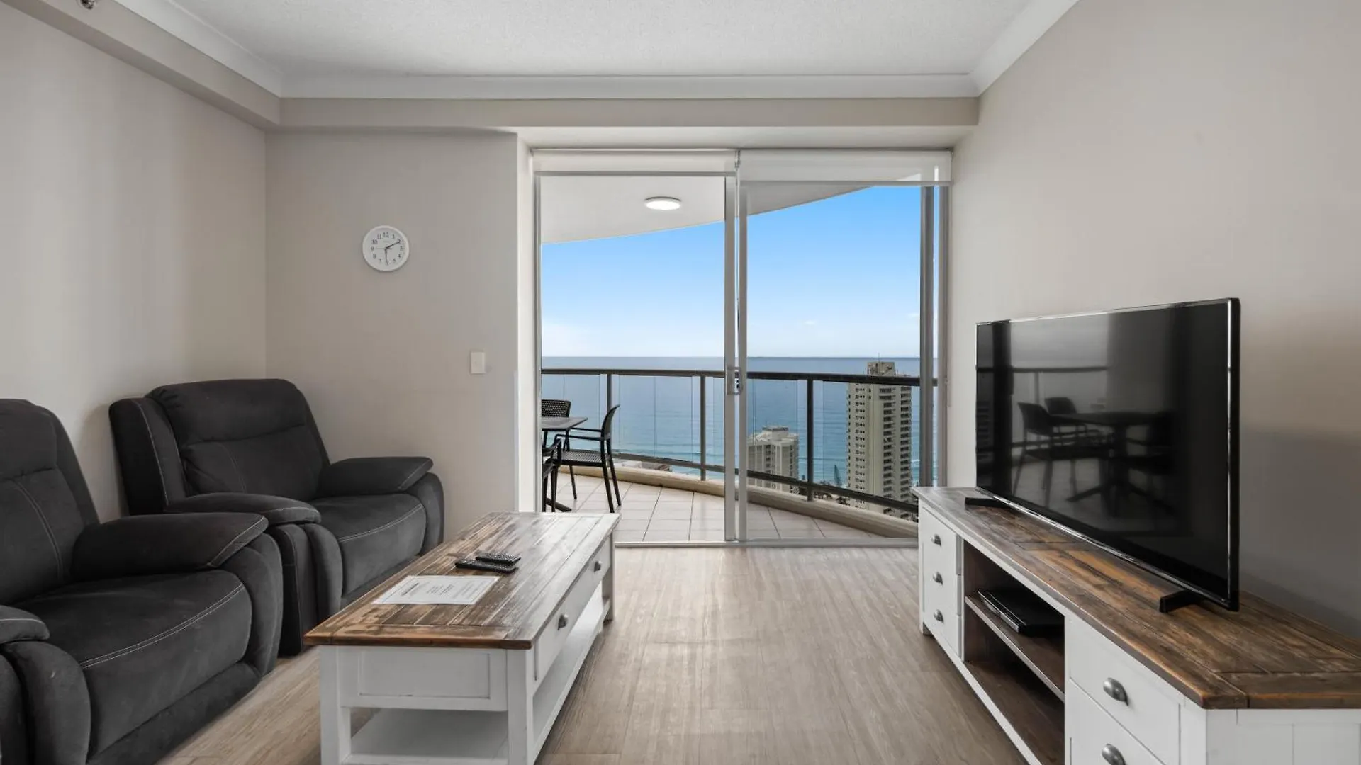 Chevron Renaissance - Private Apartments - Hosted By Coastal Letting Co. Gold Coast