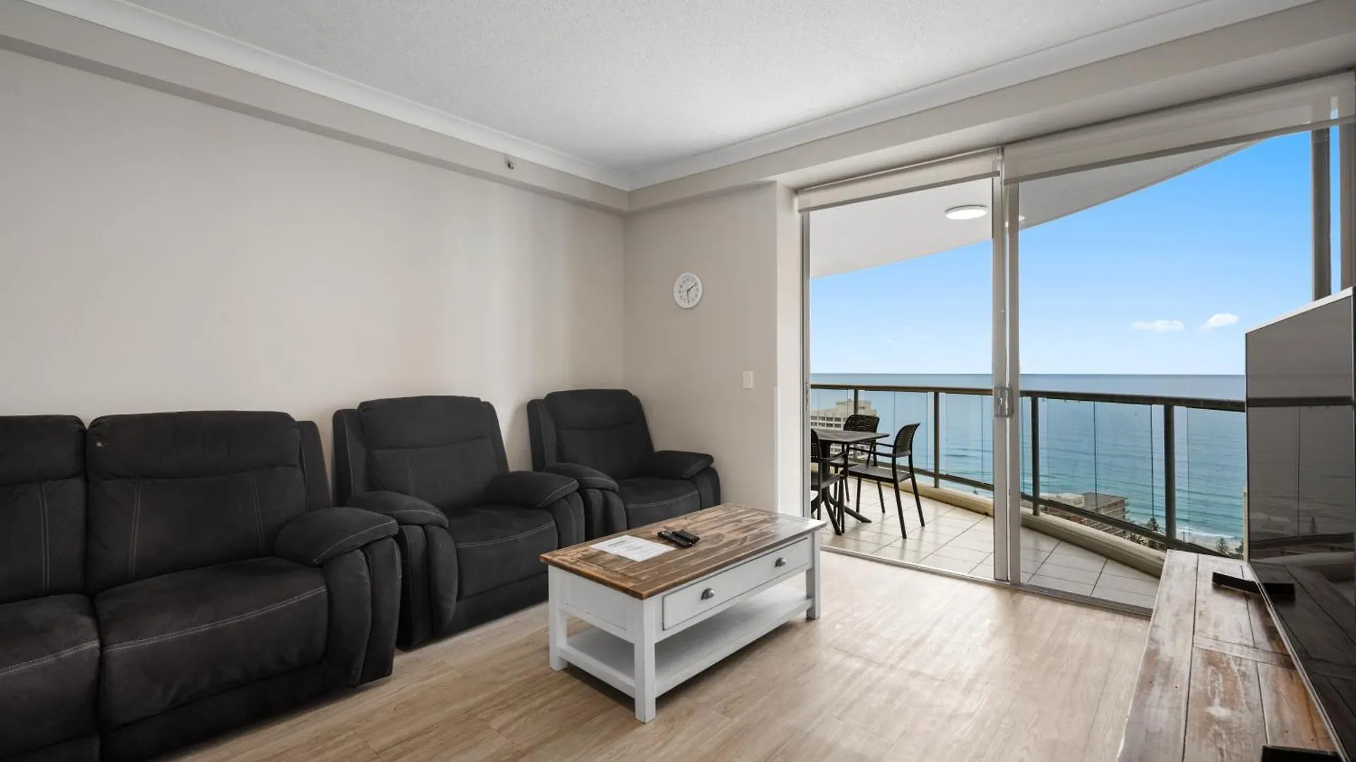 Chevron Renaissance - Private Apartments - Hosted By Coastal Letting Co. Gold Coast 0*,