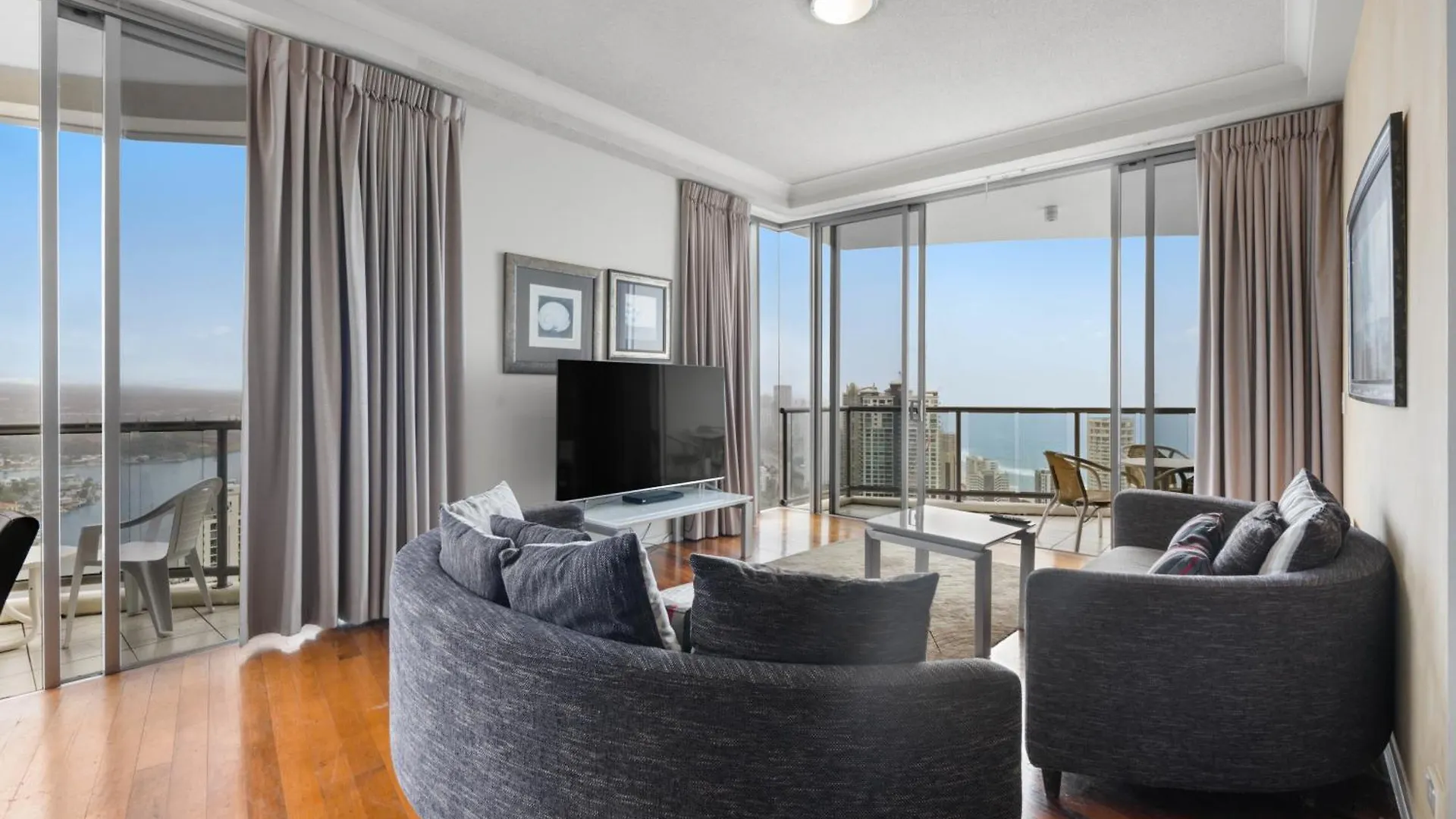 Chevron Renaissance - Private Apartments - Hosted By Coastal Letting Co. Gold Coast