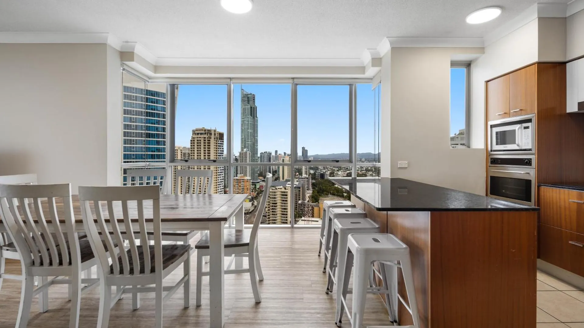 Chevron Renaissance - Private Apartments - Hosted By Coastal Letting Co. Gold Coast